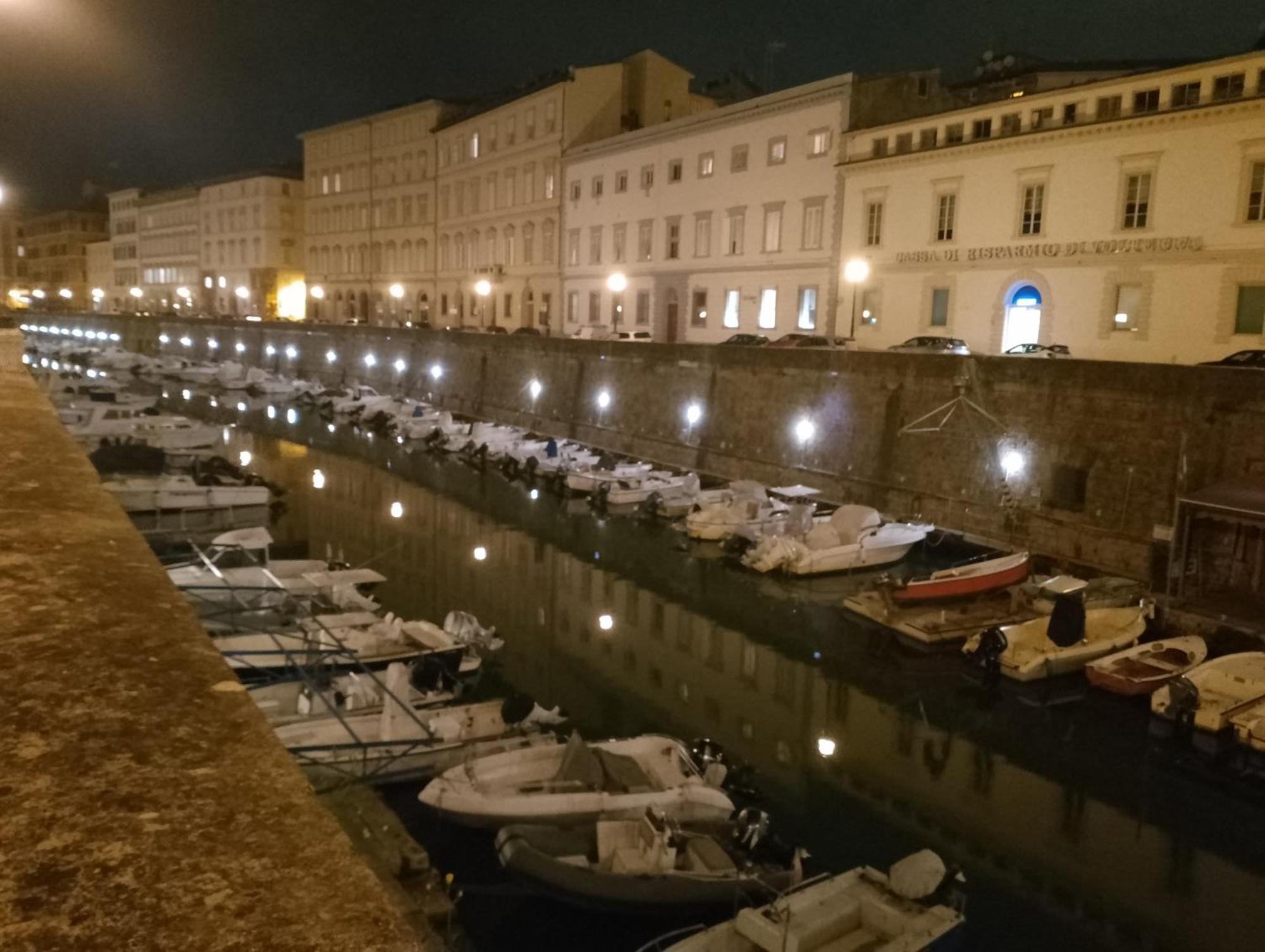 Casa Cavour Apartment Livorno Exterior photo